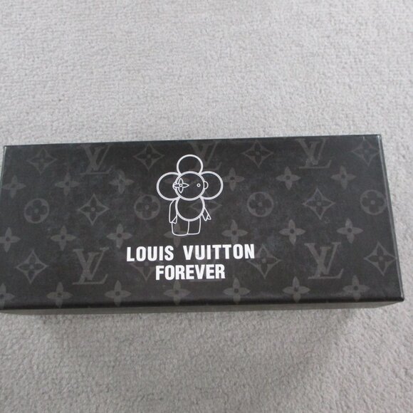5 Pairs Louis Vuitton Socks Unisex Monogram Logo Crew Length Designer Luxury - Picture 3 of 4